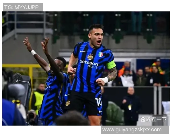 英超激战AC米兰逆转国米精彩瞬间引爆全场热情 英超激战AC米兰逆转国米精彩瞬间引爆全场热情