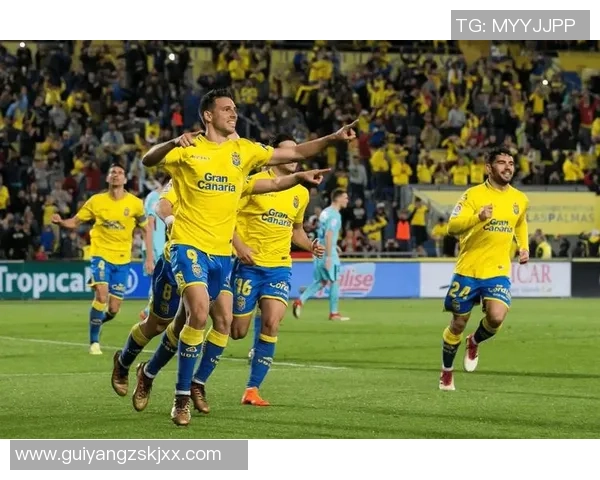 西甲激战：多特蒙德险胜马竞红牌事件引发全场热议