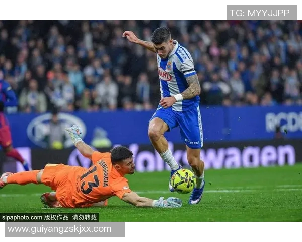 德甲激战那不勒斯5-0巴萨点球大战瞬间点燃全场激情与战术解析