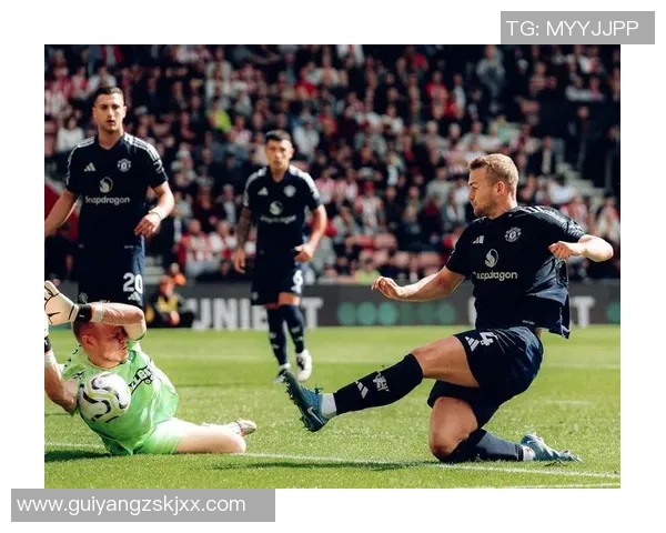 曼联友谊赛大胜巴萨五球狂潮神扑瞬间成全场焦点