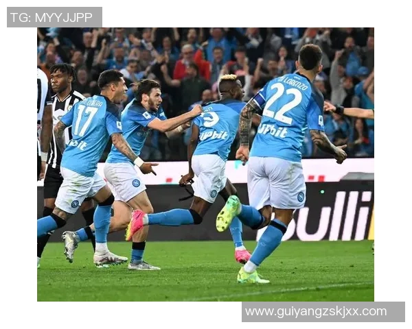 欧联杯精彩对决那不勒斯大胜多特蒙德引爆全场激情时刻回顾