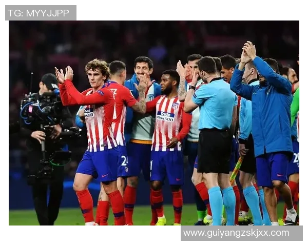 友谊赛曼城与拜仁零平争议判罚引发全场热议与惊喜瞬间 友谊赛曼城与拜仁零平争议判罚引发全场热议与惊喜瞬间